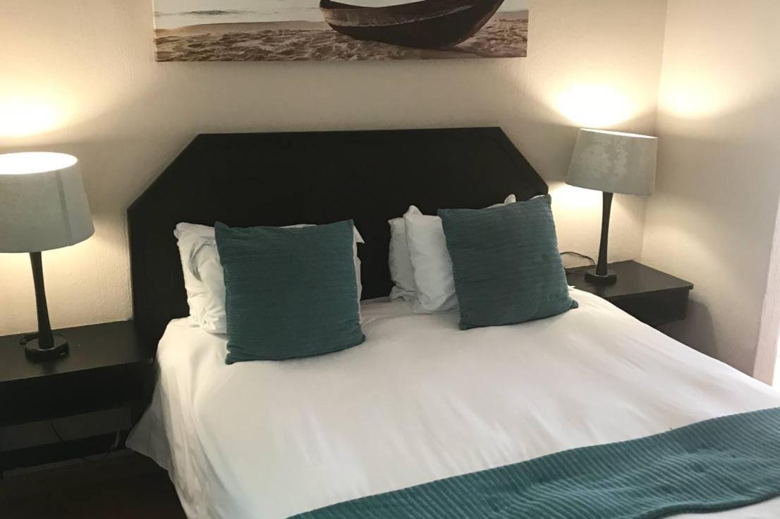 Daisy St -One Bedroom Apartment Johannesburg Kültér fotó