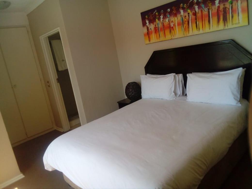 Daisy St -One Bedroom Apartment Johannesburg Kültér fotó